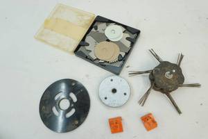 lot 132 image: Brush, washers, saw blades, steel plates