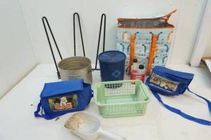 lot 175 image: Insolated bags, baskets, fuel, scooper