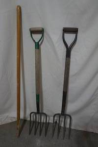 lot 188 image: Pitch forks