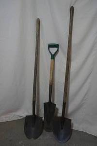 lot 189 image: Shovels