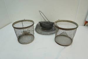 lot 195 image: Minnow traps