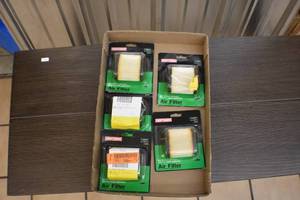 lot 22 image: Lawn Mower Air Filters