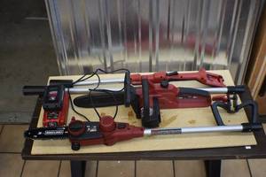lot 61 image: Chainsaw