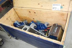 lot 872 image: Enerpac Hushh-Pup One Shot Bender  with Wood Box