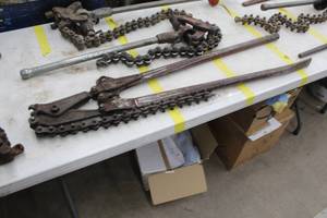 lot 884 image: Soil Pipe Cutter