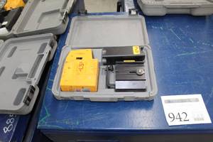 lot 942 image: Pacific Laser Systems PLS5  with Plastic Case