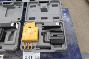 lot 941 image: Pacific Laser Systems PLS5  with Plastic Case
