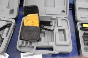 lot 937 image: Pacific Laser Systems PLS5  with Plastic Case