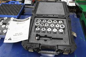 lot 926 image: Greenlee Cable Stripper GTS-1930  with Plastic Case