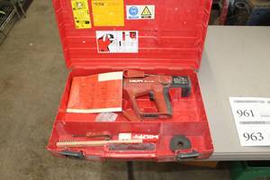 lot 964 image: Hilti Power Actuated Nail Gun DXA40  with Plastic Case, Accessories
