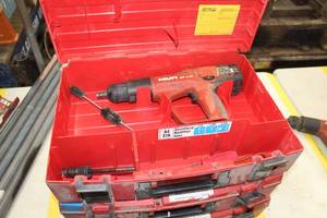 lot 966 image: Hilti Power Actuated Nail Gun DXA40  with Plastic Case, Accessories
