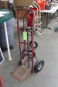 lot 994 image: Dolly 2-wheel
