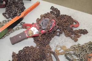 lot 1011 image: Coffing Chain Hoist 34 Ton