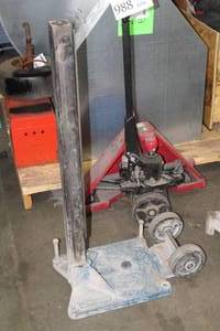 lot 1067 image: Drill Stand