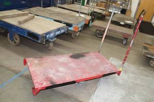 lot 1080 image: Nutting Cart