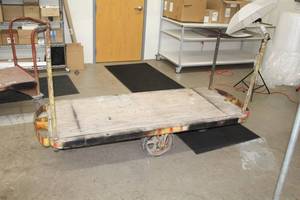 lot 1086 image: Nutting Cart