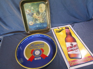 lot 12 image: Pabst Blue Ribbon 10-34x13-12 a...