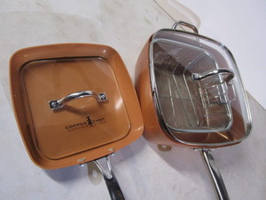lot 65 image: Copper Chef 11 pan with fryer bask...