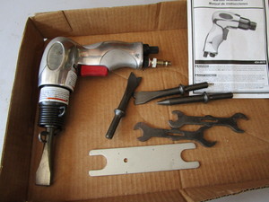 lot 154 image: PowerMate air hammer, 4 bits...