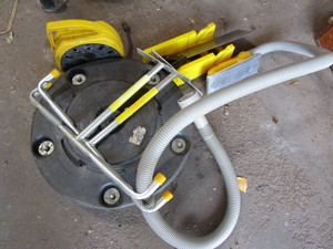 lot 174 image: Cord reel, plastic miter box, drywa...