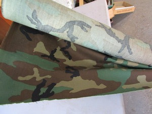 lot 182 image: Large roll of camo fabric 60W, rol...