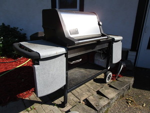 lot 202 image: Weber gas grill, Genesis Gold with ...