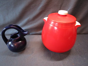 lot 262 image: Halls red canister 7H, blue pitch...