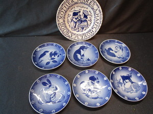 lot 263 image: Royal Copenhagen Mothers Day plate...