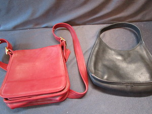 lot 275 image: Coach hand bags, qty 2...