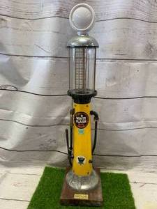 lot 27 image: White Flash Plus Replica Gas Pump 21 Tall