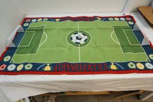 Soccer floor game
