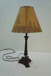 Lamp with bear