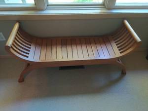 lot 30 image: Curved Wood Bench