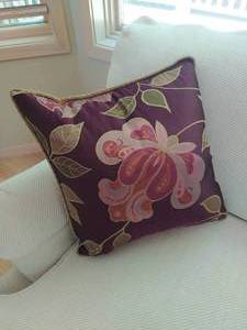 lot 39 image: Dayton-Hudson Loveseat