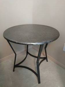 lot 106 image: Round Metal End table