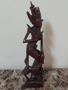 lot 53 image: Indonesian Woman with Deer Figurine