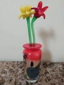 lot 54 image: Crystal Flowers and Glass Vase