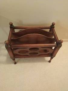 lot 181 image: Magazine Rack
