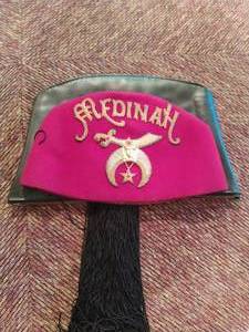 lot 311 image: Shriners Fez