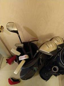 lot 336 image: Two Golf Bags With Clubs