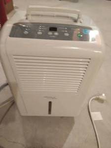 lot 337 image: Soleus Air Dehumidifier