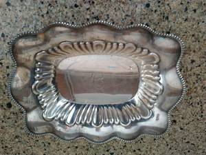 lot 354 image: Sterling Silver Dish