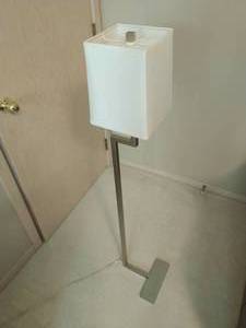 lot 114 image: Metal Dimming Floor Lamp