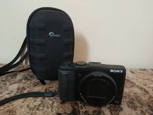 lot 230 image: Sony Cyber-Shot Digital Camera