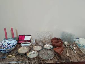 lot 237 image: Large Collection of Entertaining Items