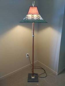 lot 154 image: Floor Lamp