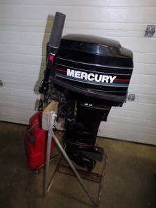 lot 14 image: Mercury 25 HP Outboard Motor with Tank,  STAND NOT INCLUDED