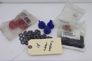 lot 18 image: Misc Rubber WashersCaps
