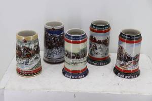lot 33 image: (6) Budwieser Collerctor Mugs