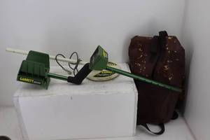 lot 39 image: Garrett Ultra GTA350 Metal Detector